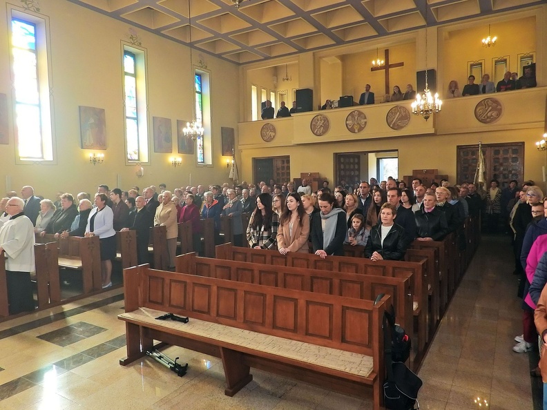 2022-Konsekracja kościoła - J. E. Abp Adam Szal-0114